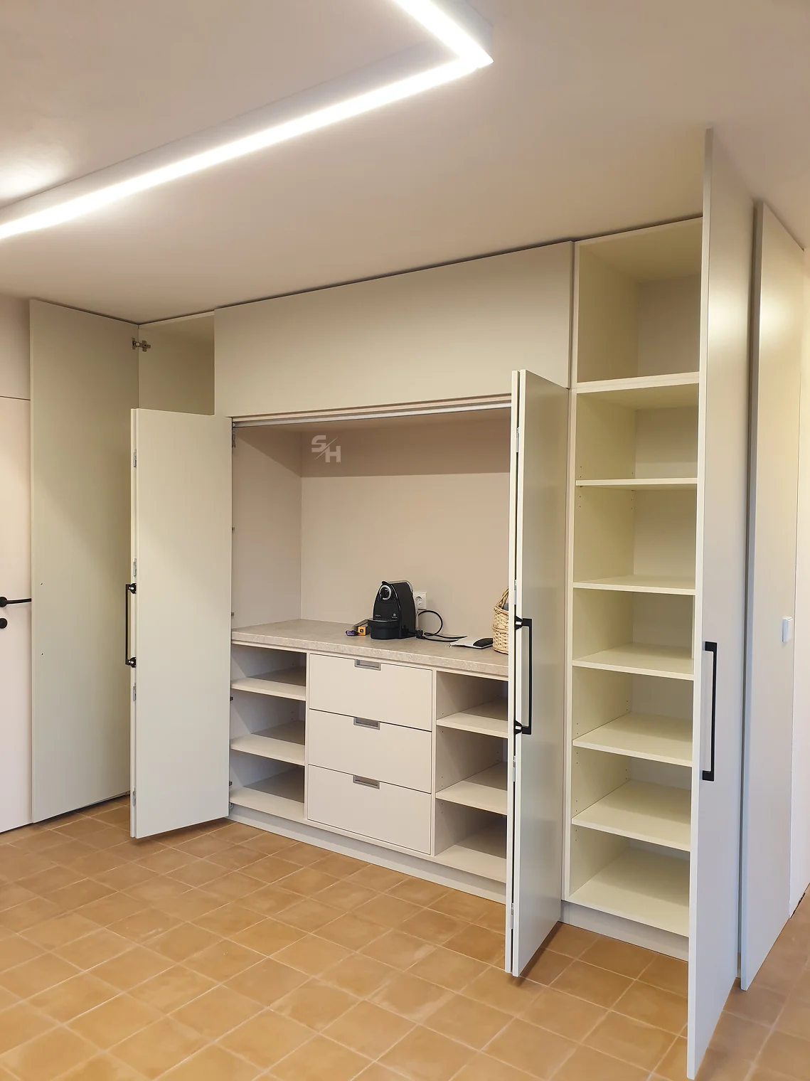 PSLR — bedroom wardrobes and window-seat storage