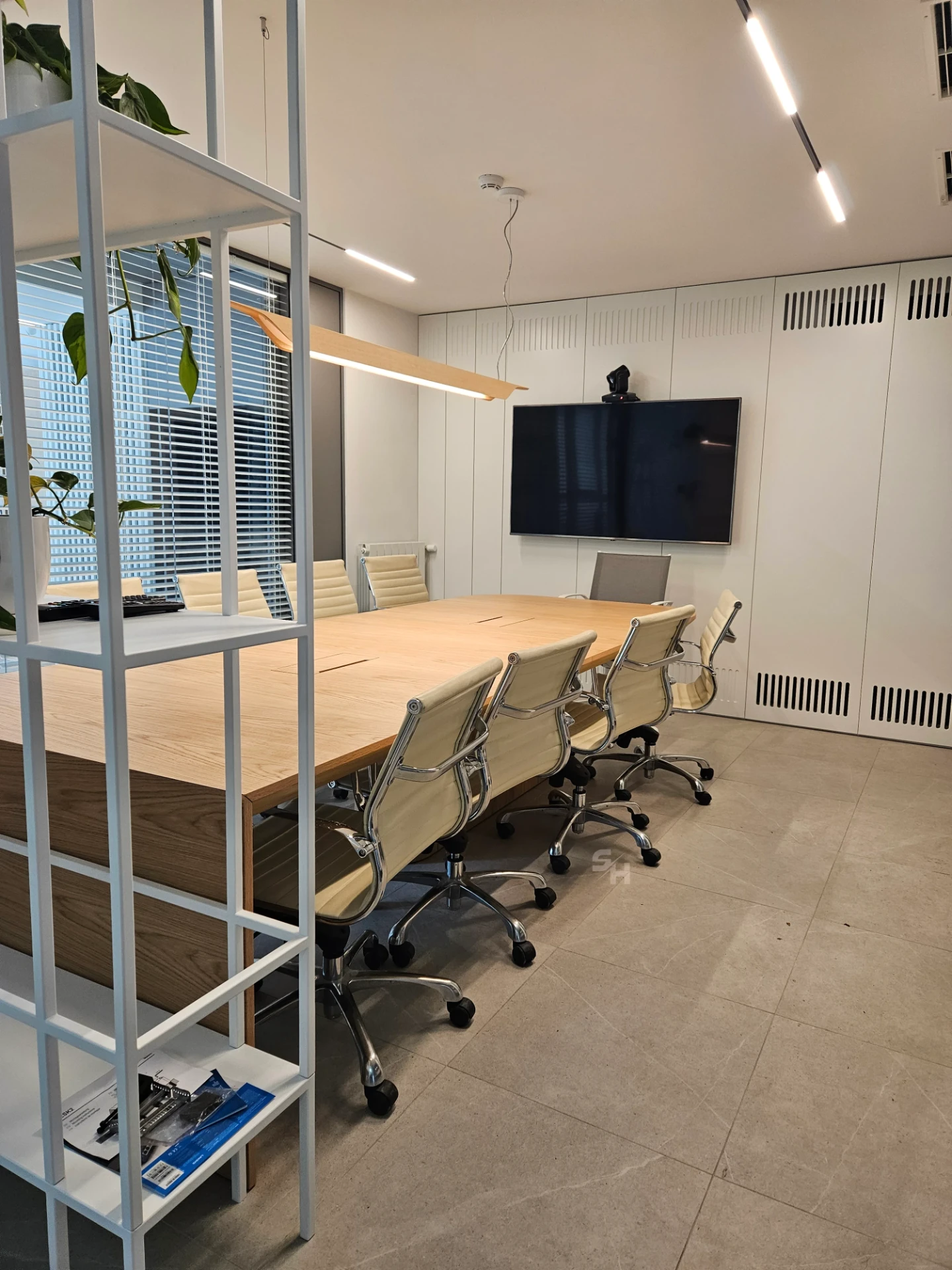 VDR Office — conference room furniture