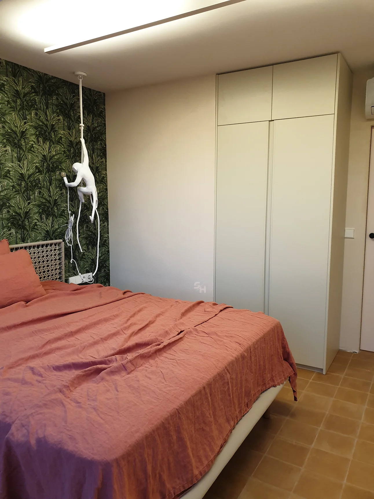 PSLR — bedroom wardrobes and window-seat storage