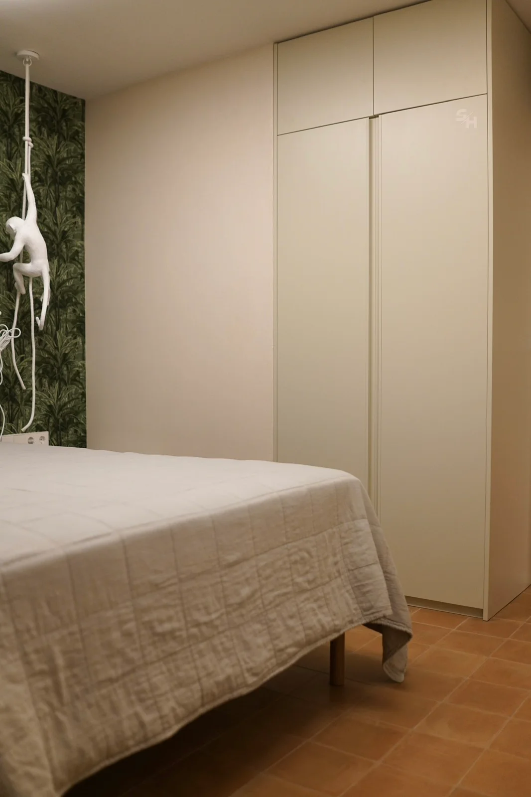 PSLR — bedroom wardrobes and window-seat storage