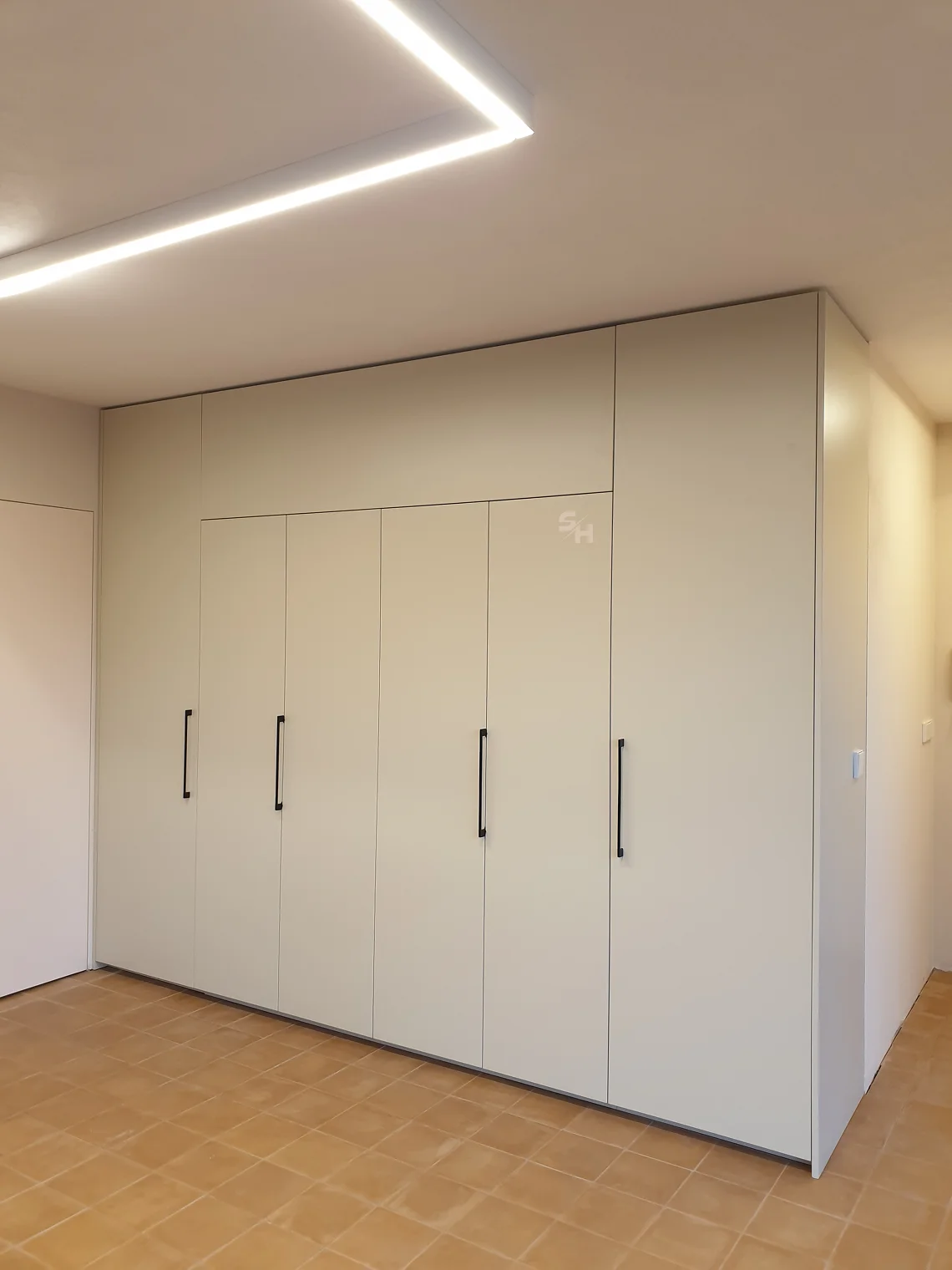 PSLR — bedroom wardrobes and window-seat storage