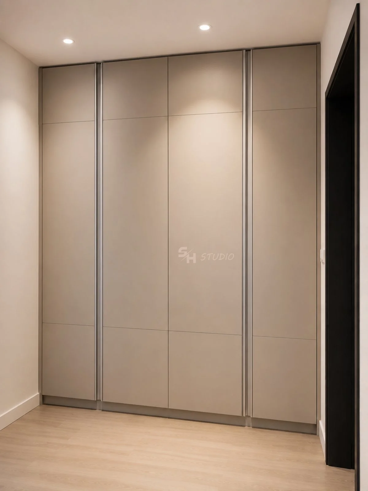 PSNG — full-height built-in wardrobe with panelled doors