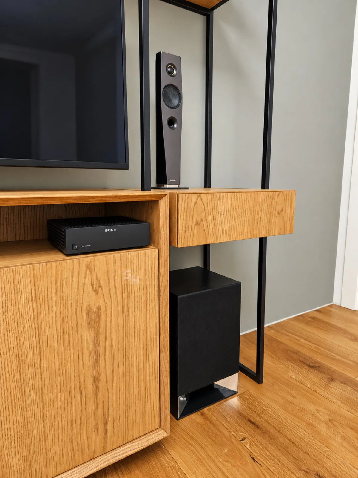 DTDSG — oak cabinetry housing Sony audio components