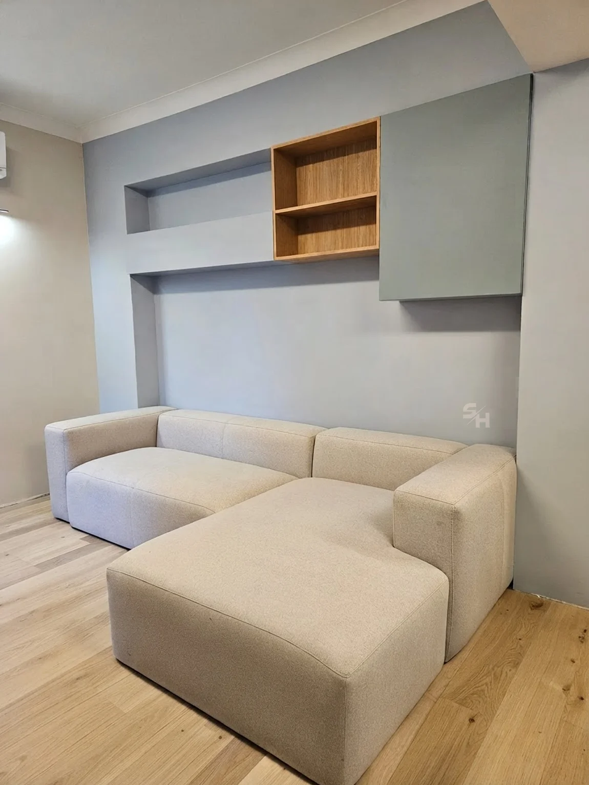 PSHM — living room composition in soft neutral tones